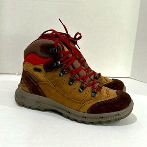 Alpine Design Women’s Ascender Hiker